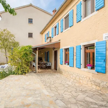 Holiday House Ra Šišan