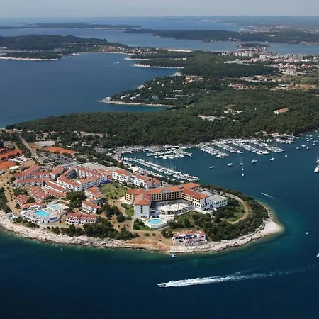 Holiday House Ra Σπίτι διακοπών Šišan